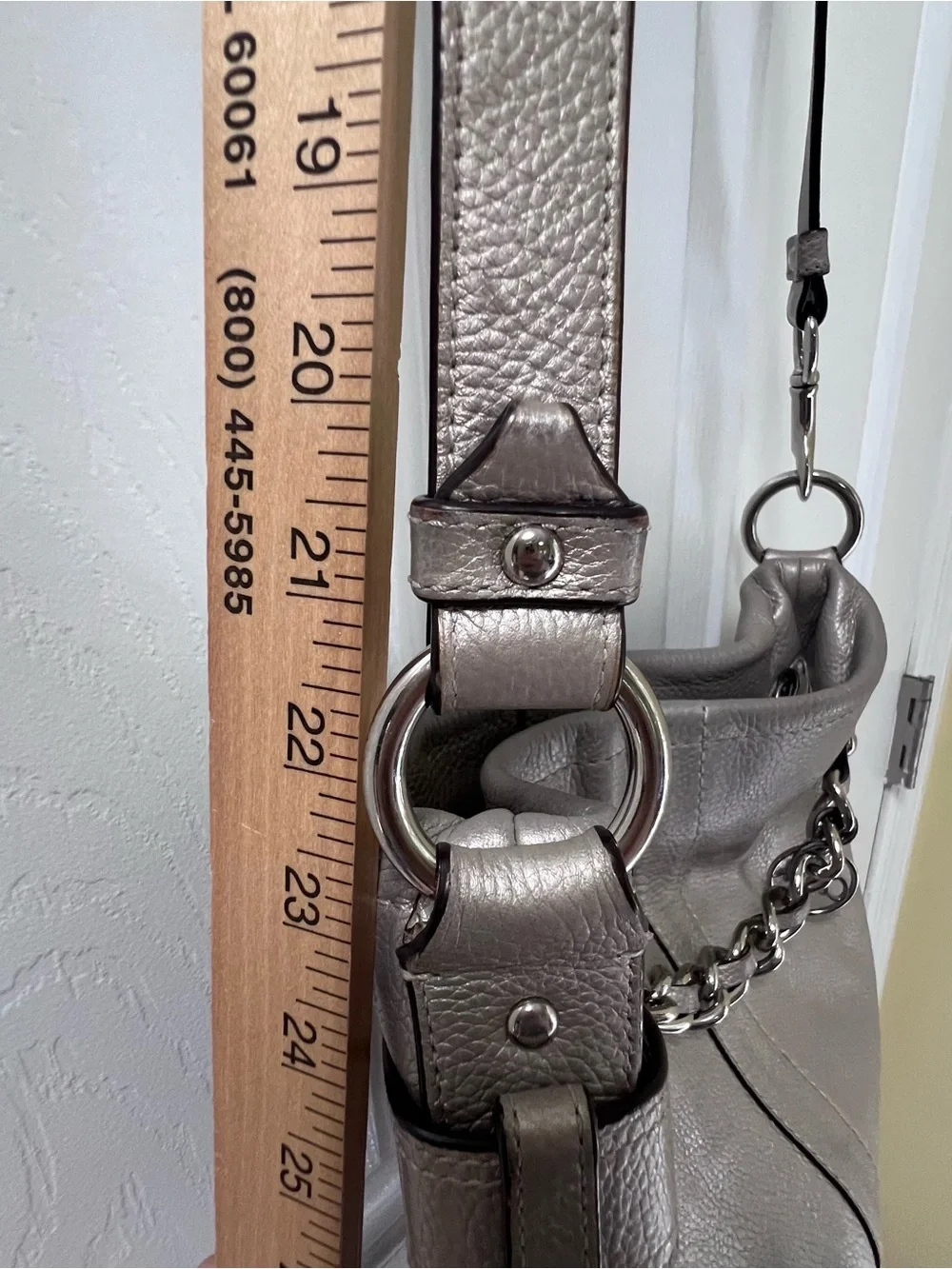Coach convertible chain